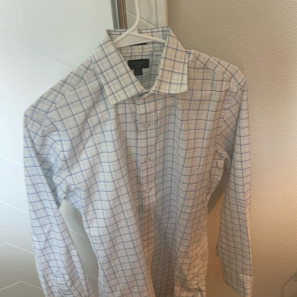 Banana Republic
Men’s shirts - Picture 1 of 3